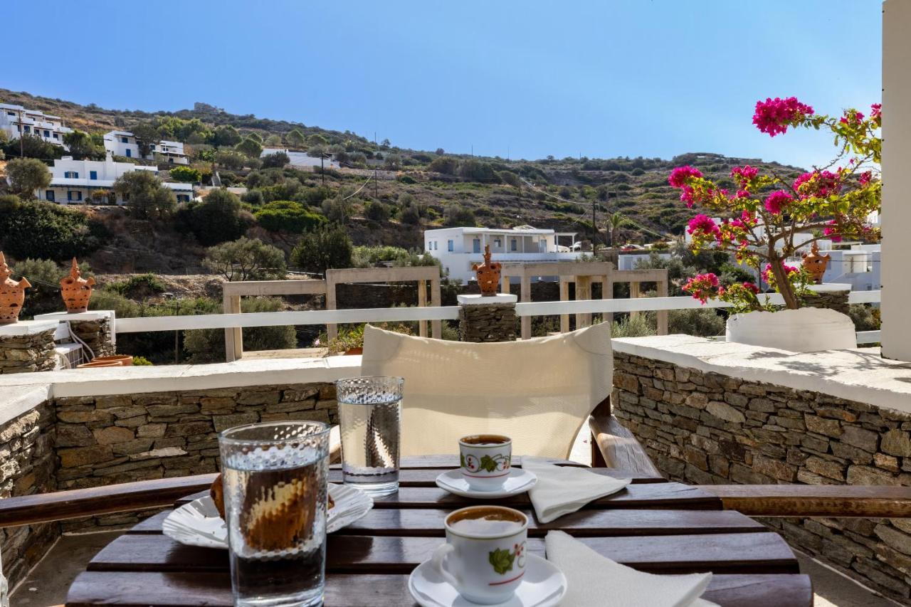 Rita Rooms Sifnos Platis Gialos  外观 照片