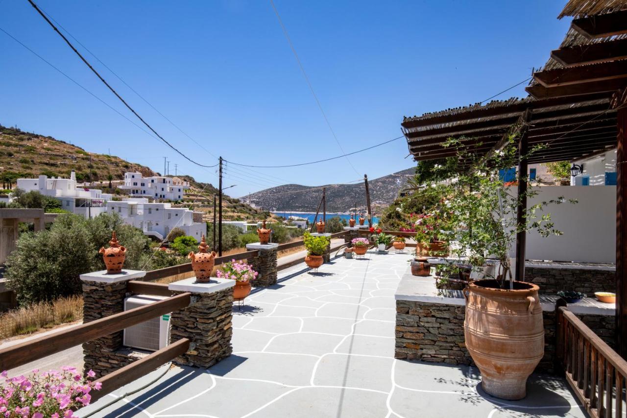Rita Rooms Sifnos Platis Gialos  外观 照片